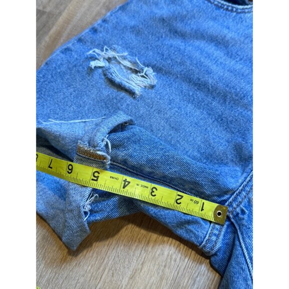 Levis 501 High-Waisted Denim Shorts 31 - Picture 4 of 7